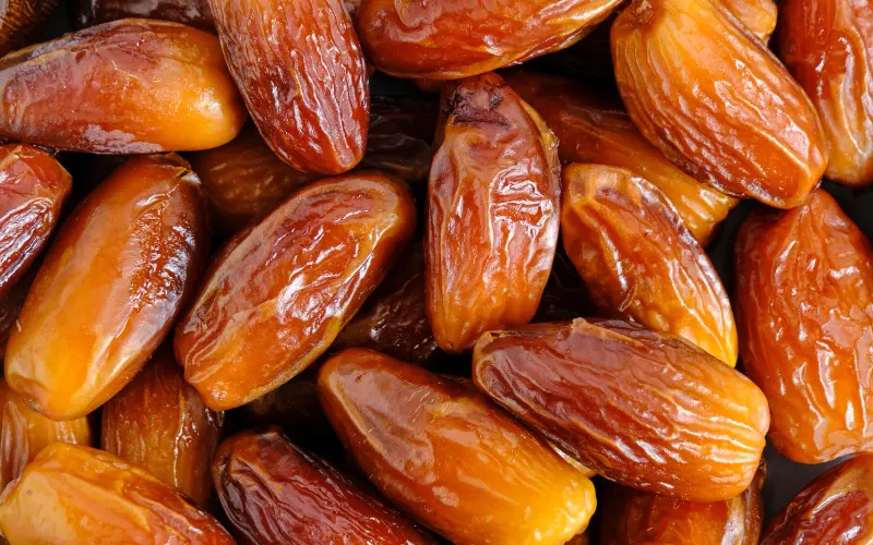 Wholesale Dates — bulk dried fruit supply for retail and distribution